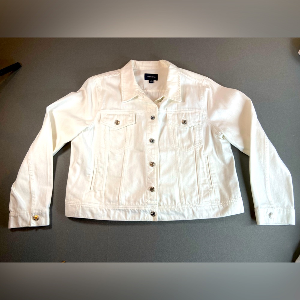 J Crew Jeans women’s white Jean‎ Jacket size 2X